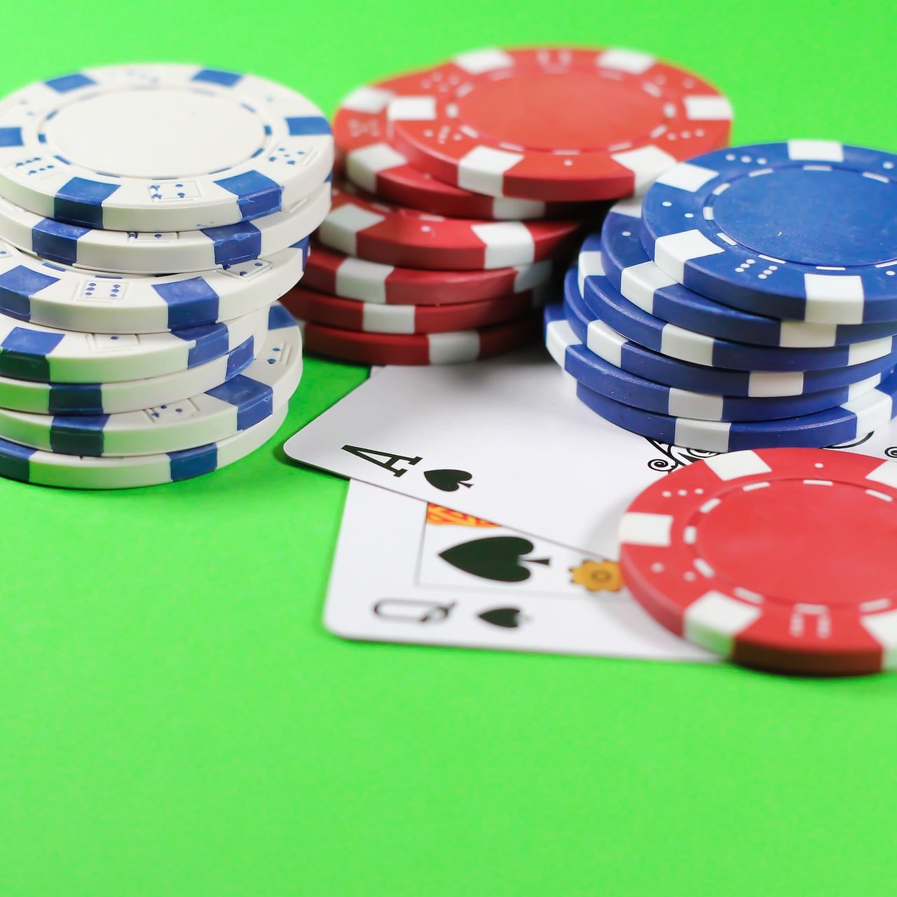 Tampilan web app togelon login di browser iOS dan desktop menampilkan tabel live roulette dan sportsbook Piala Indonesia